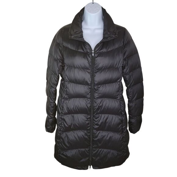 Uniqlo Lightweight Ultra Light Down Puffer Jacket Coat Size Medium - Picture 1 of 7